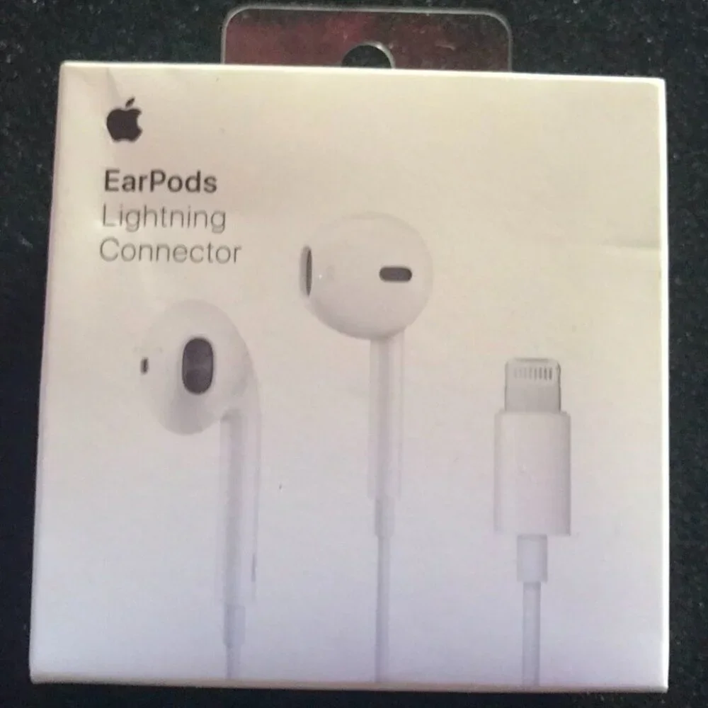 Apple - EarPods with Lightning Connector - White